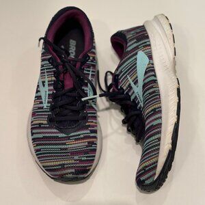 Brooks Launch 6 running shoes, size women's 7